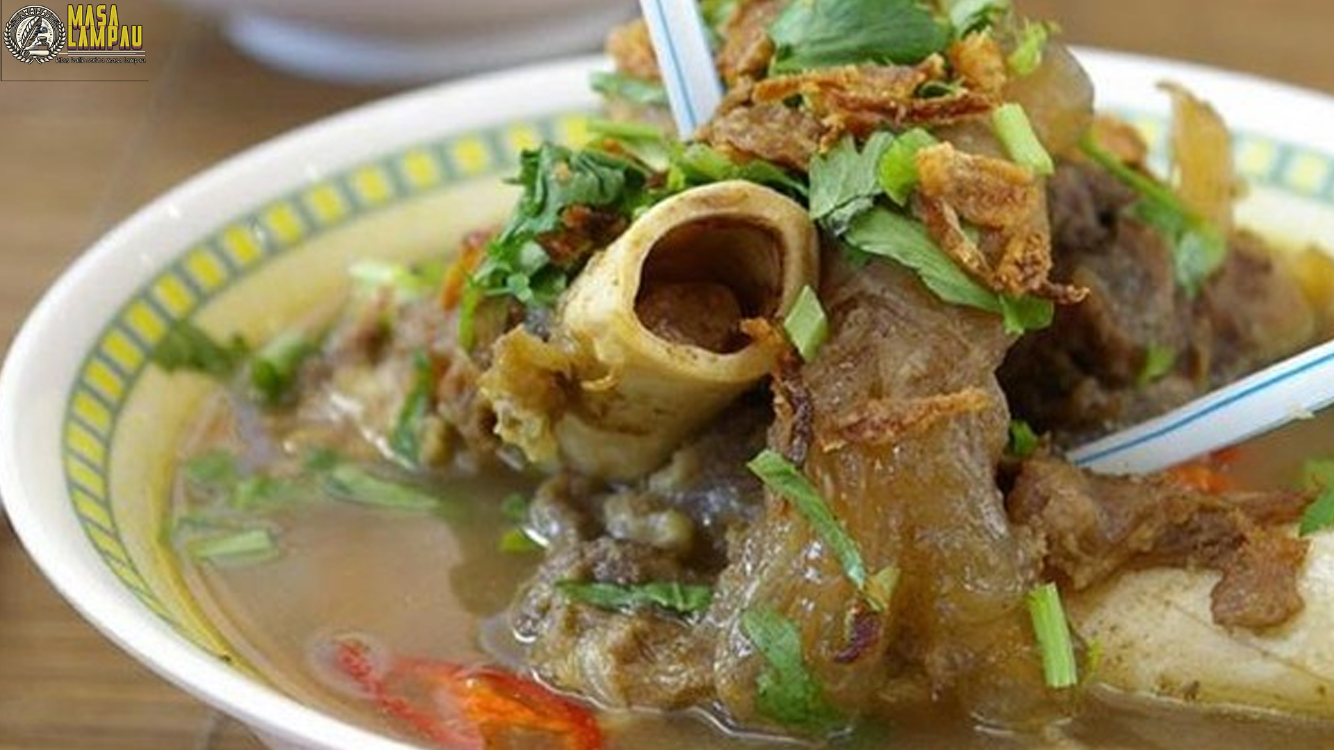 Sup Tunjang: Sajian Kaki Sapi yang Penuh Gizi dan Kenikmatan