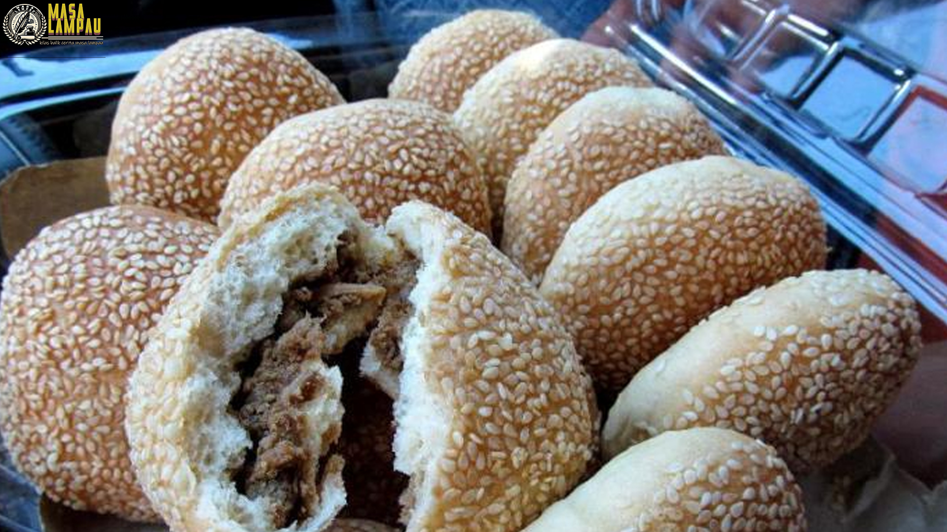Jejak Sejarah Kompiang: Makanan Penuh Tradisi Indonesia Klasik
