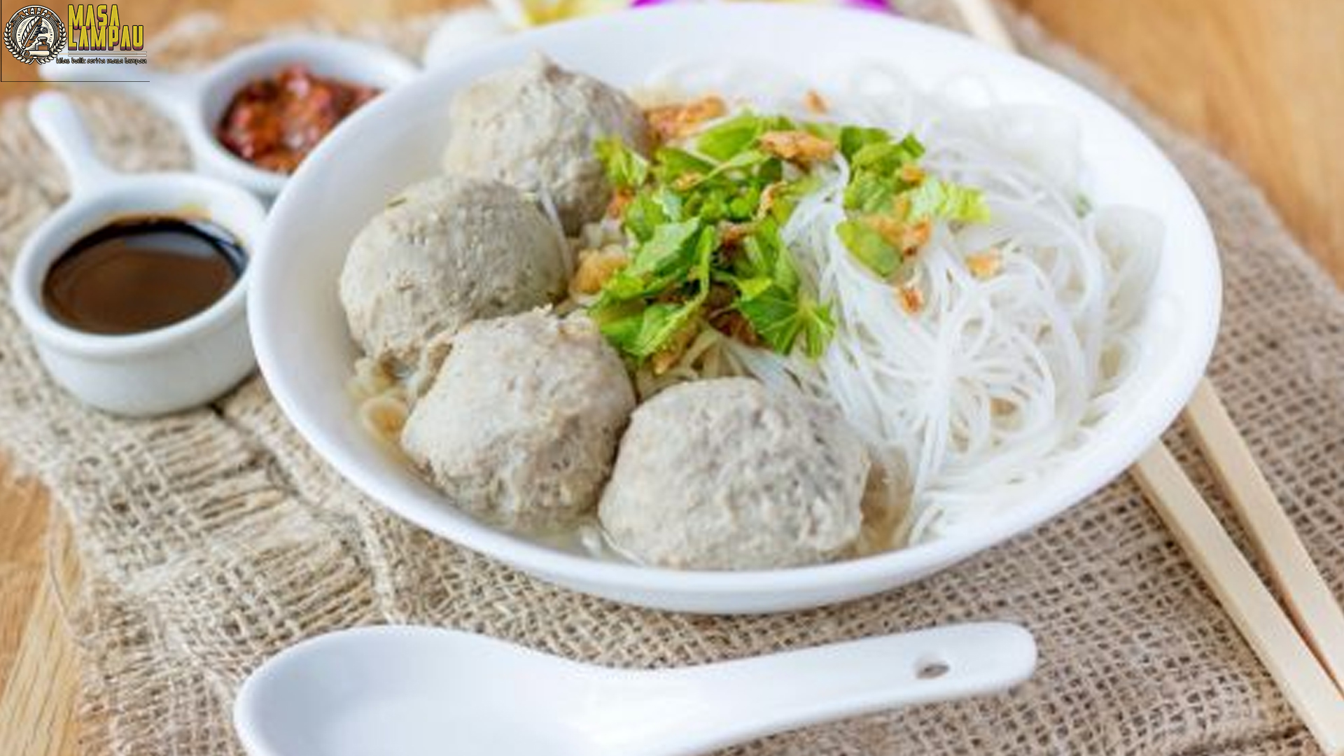 Sejarah Bakso Solo: Antara Cita Rasa Tionghoa & Sentuhan Jawa