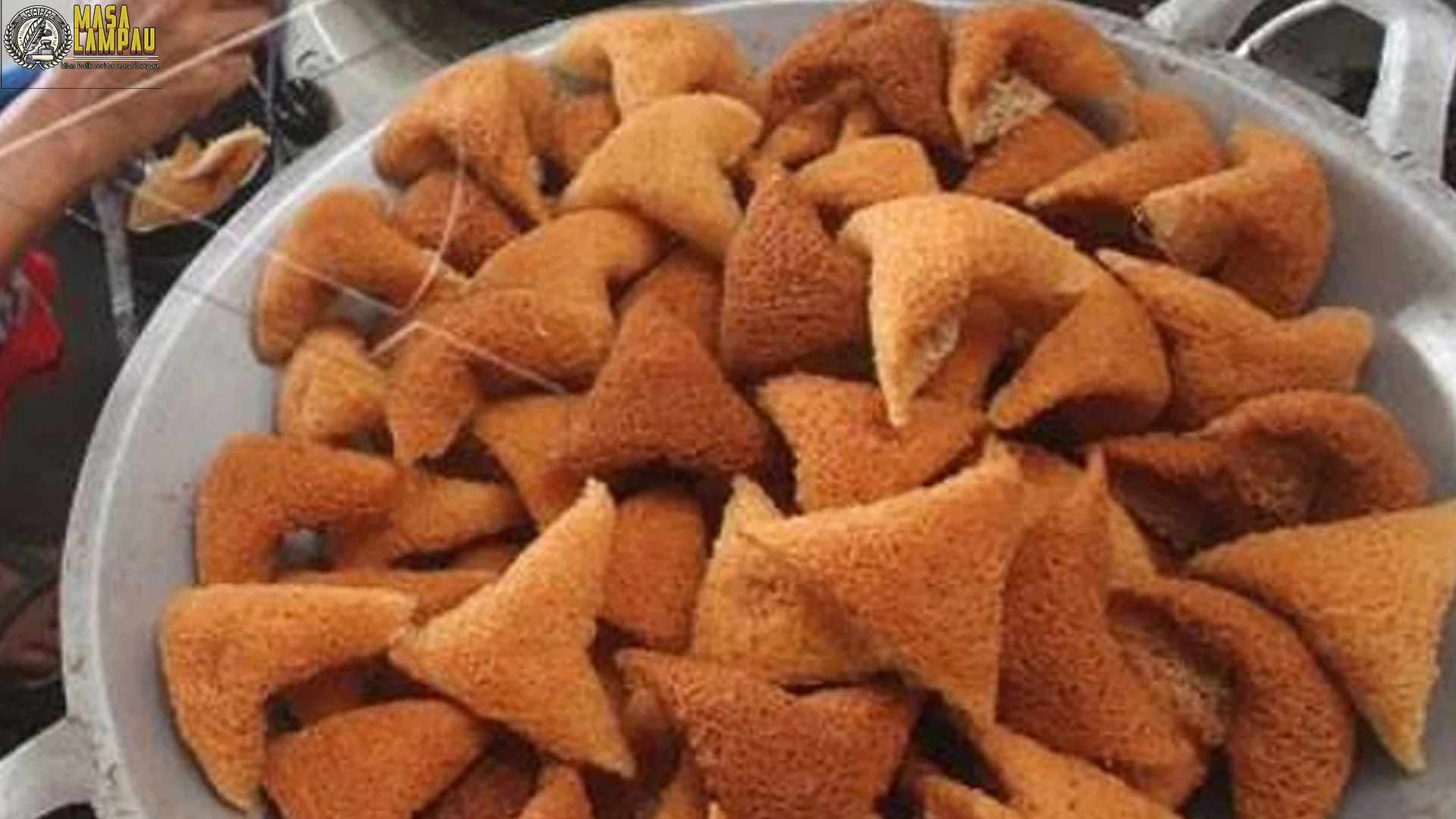 Keukarah Spesial Harga Rp 25 Ribu per Porsi Penuh Isian Gurih 2 Keukarah Spesial Harga Rp 25 Ribu per Porsi Penuh Isian Gurih