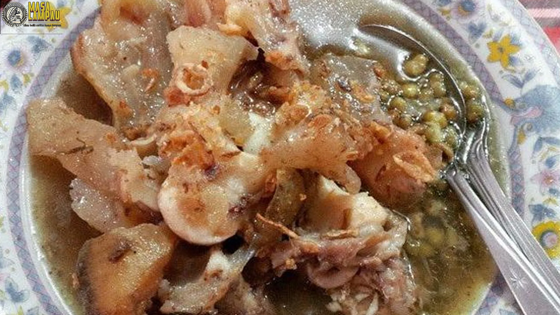 Kaldu Kokot dan 5 Sejarah yang Membuat Kuliner Ini Tetap Hidup 2 Kaldu Kokot dan 5 Sejarah yang Membuat Kuliner Ini Tetap Hidup