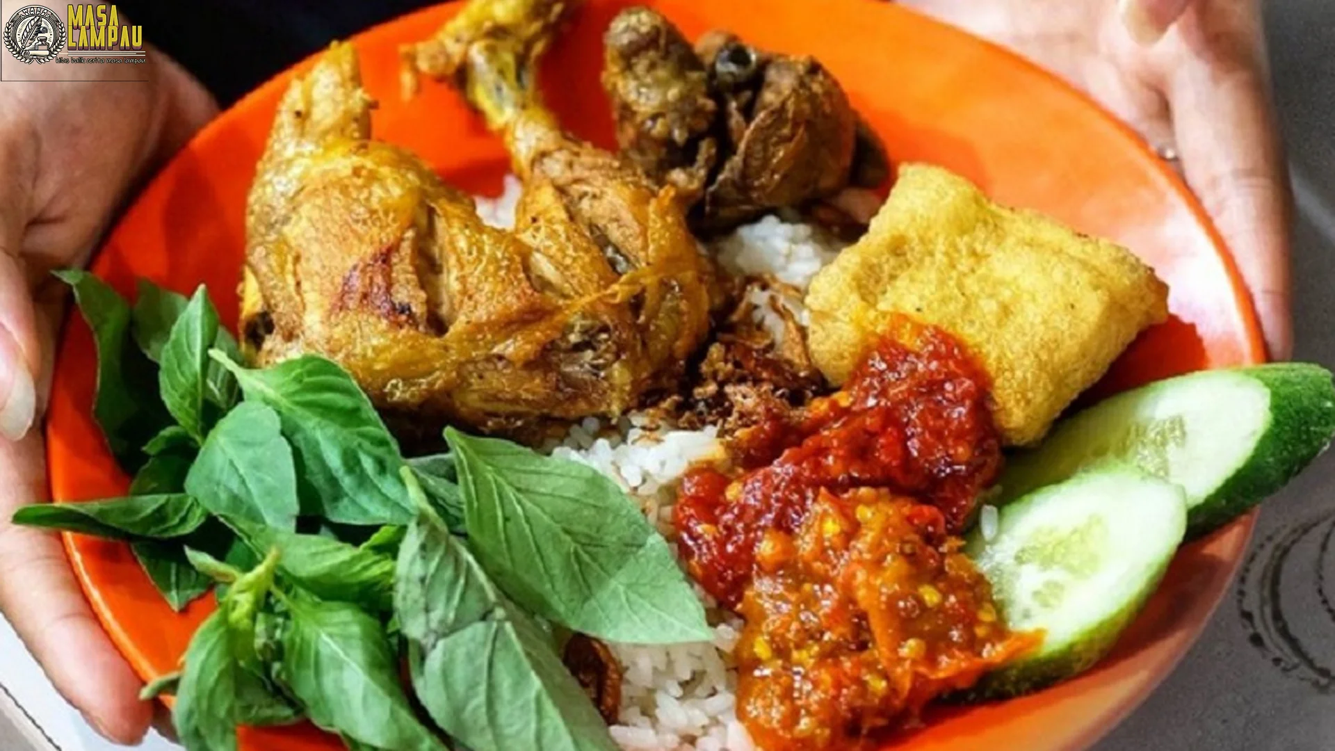 Versi Asal Usul Kuliner Pecel Ayam yang Melegenda